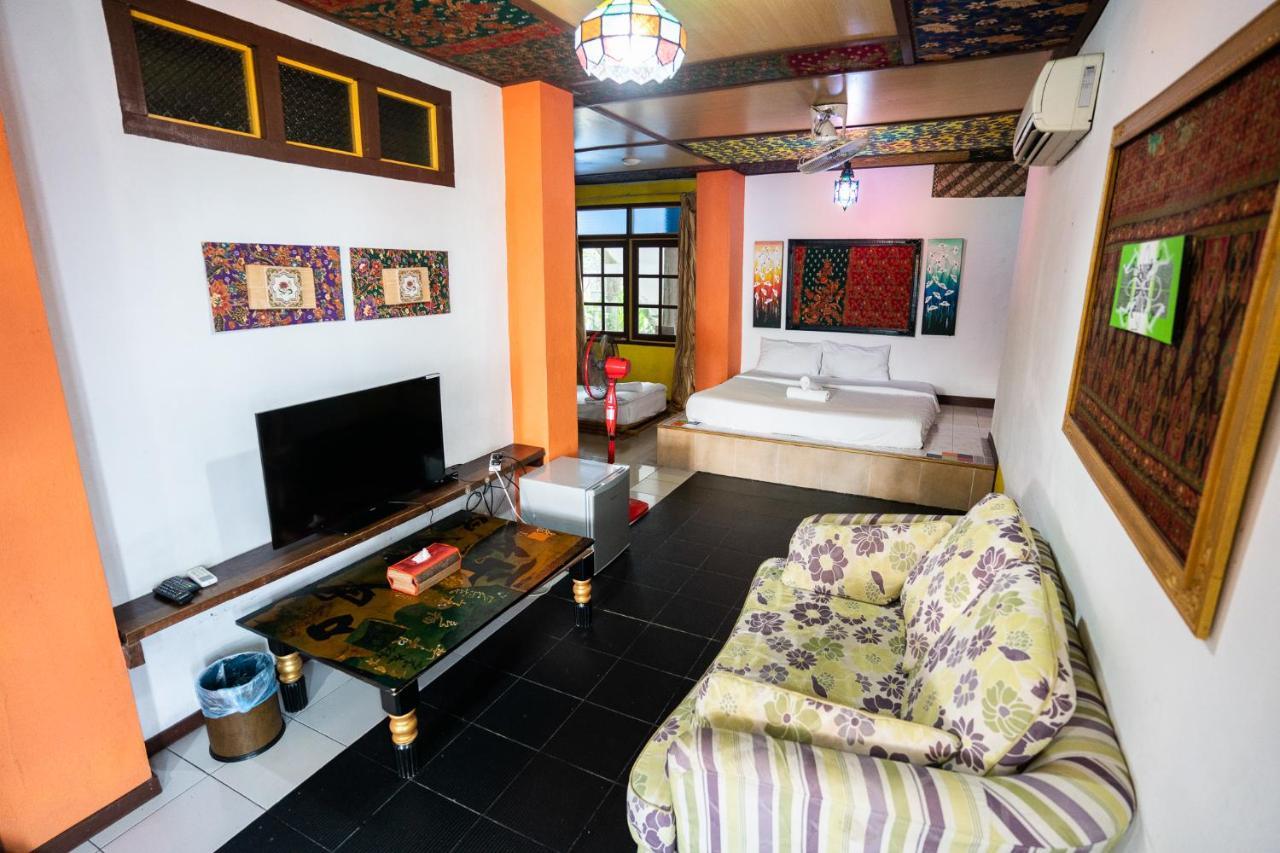 Lost Paradise Resort Batu Ferringhi Kültér fotó