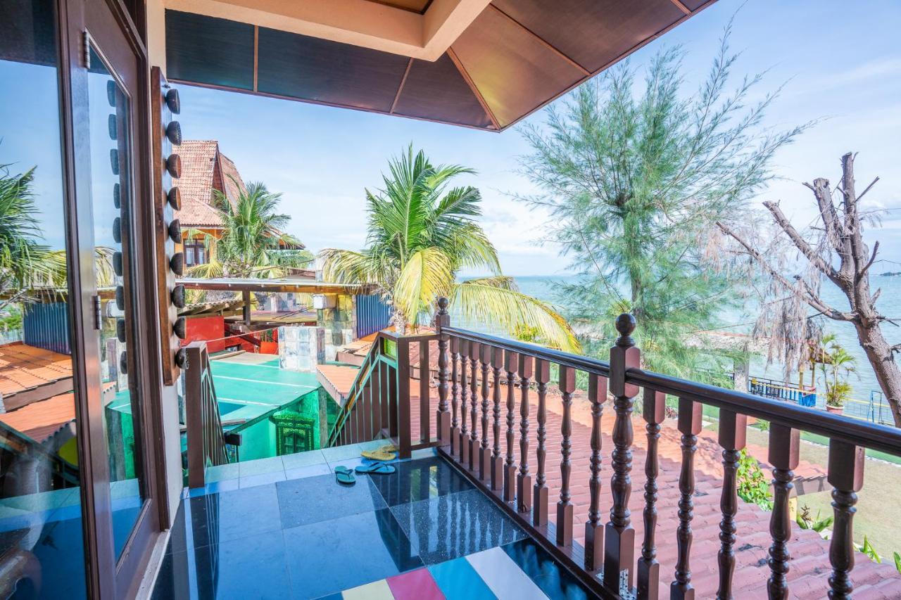 Lost Paradise Resort Batu Ferringhi Kültér fotó