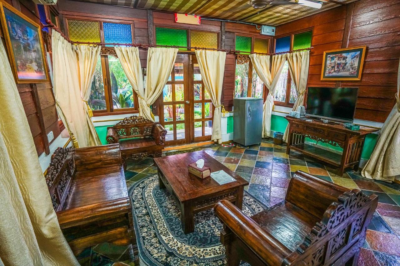 Lost Paradise Resort Batu Ferringhi Kültér fotó