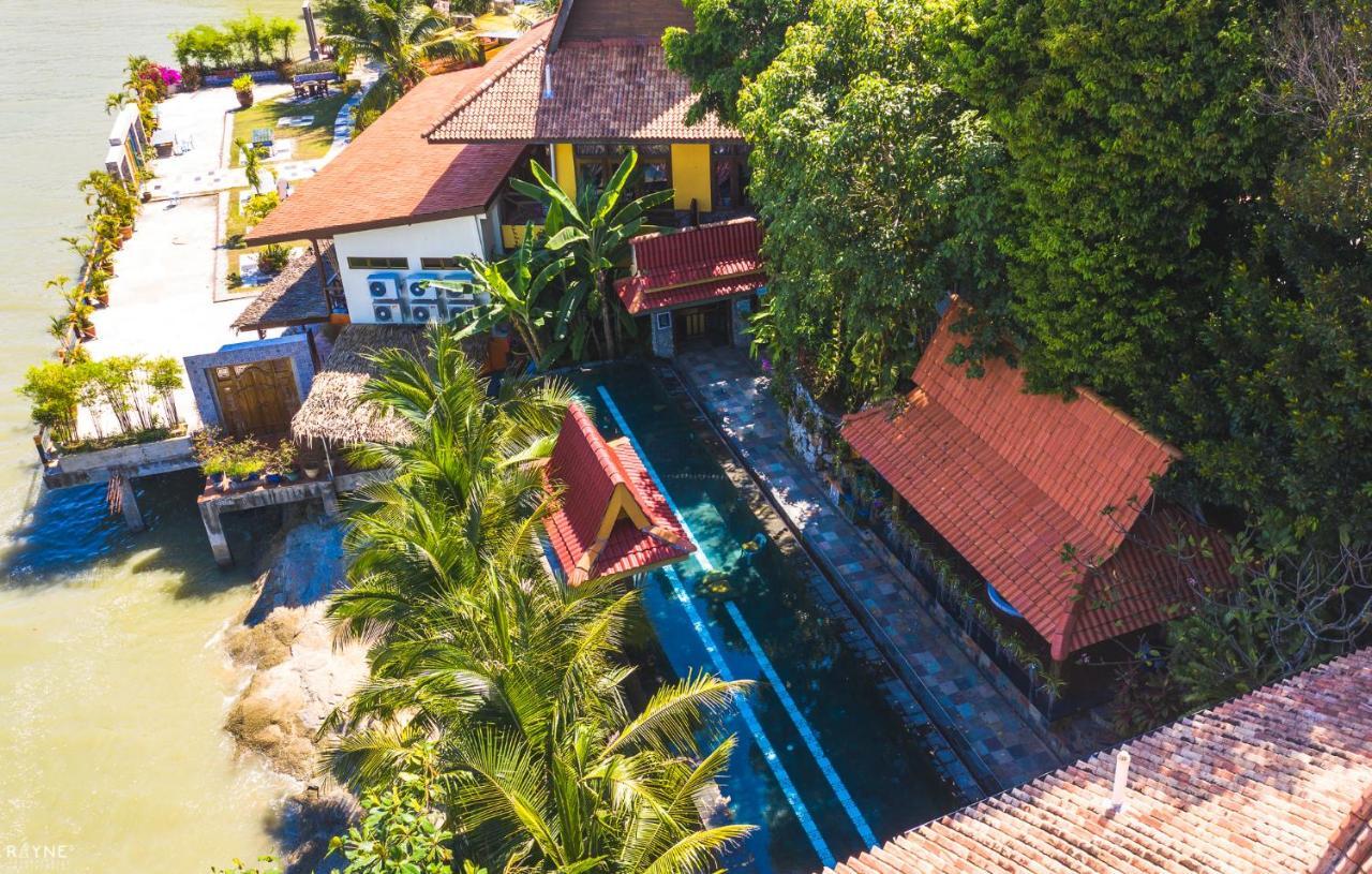 Lost Paradise Resort Batu Ferringhi Kültér fotó