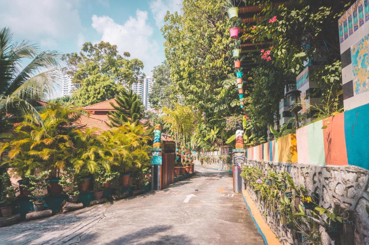 Lost Paradise Resort Batu Ferringhi Kültér fotó